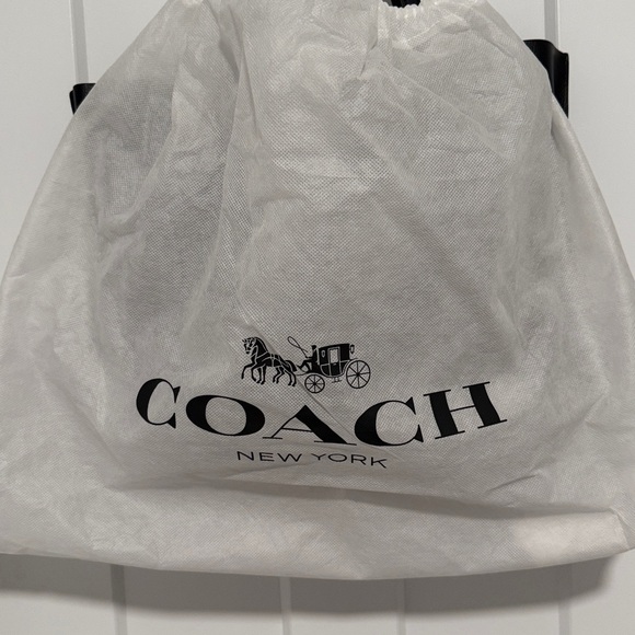 Coach Black Leather Shoulder Bag - Picture 4 of 6